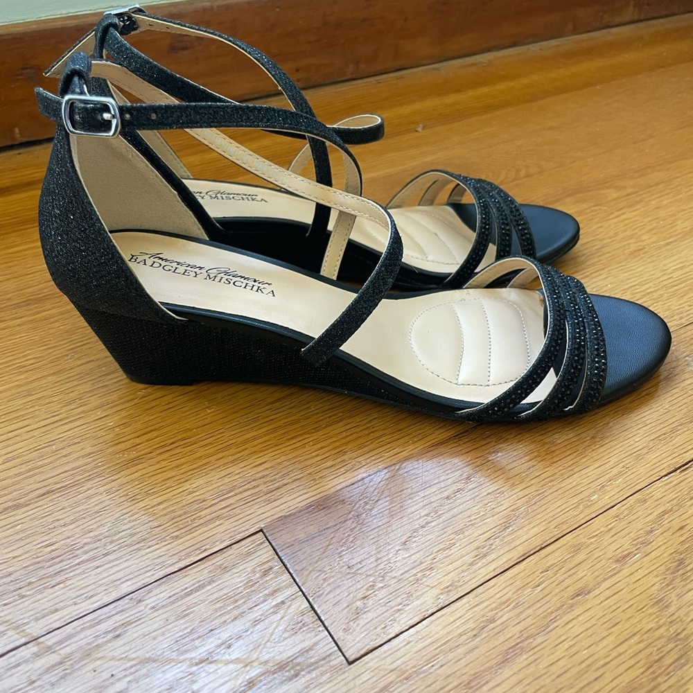 Badgley Mischka Glittery Black Wedge Sandals